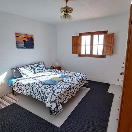 Captivating 2-Bedroom House 'Pajar' Finca Vistamar 살로브레 외부 사진